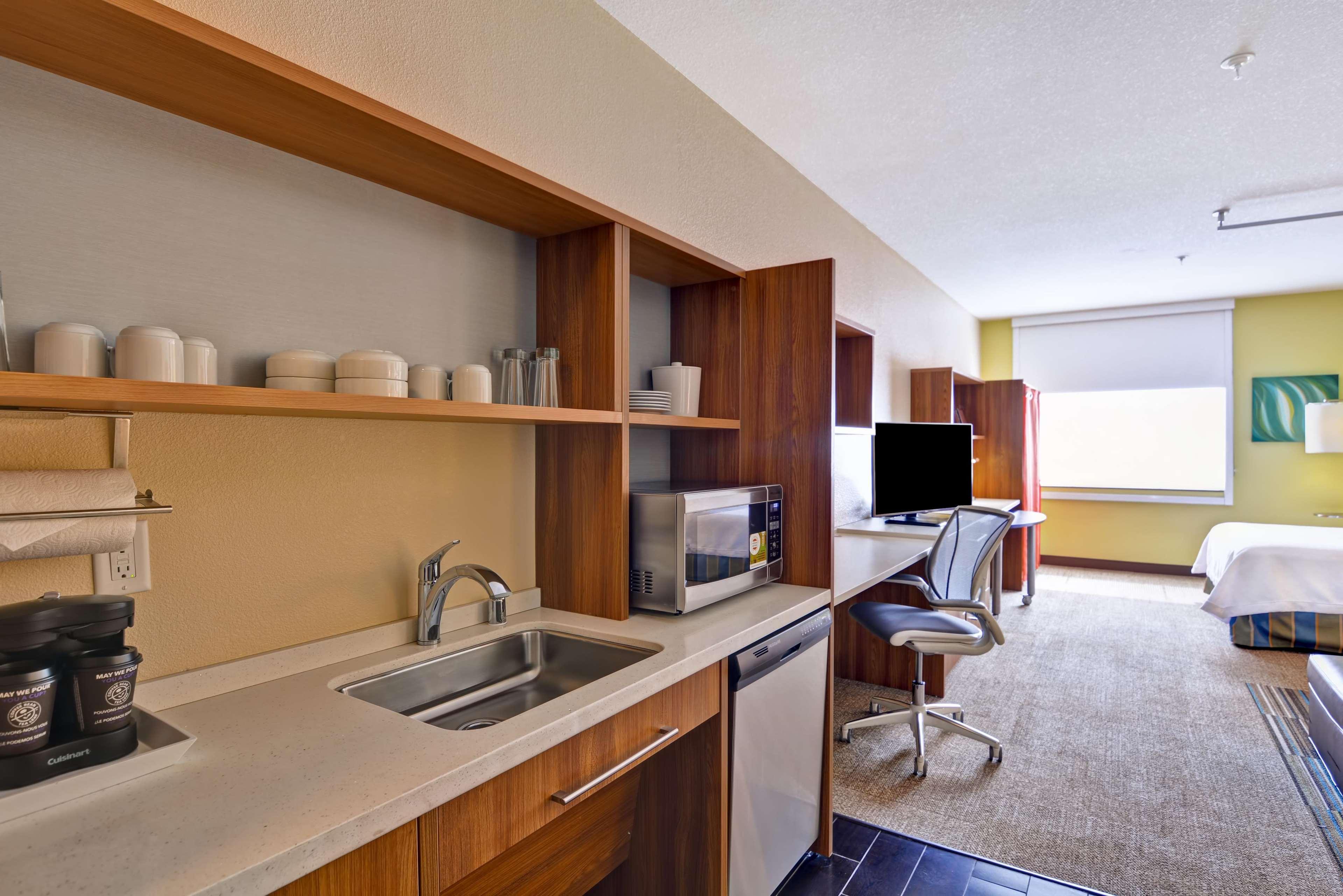 Home2 Suites By Hilton Albuquerque Downtown/University Екстер'єр фото